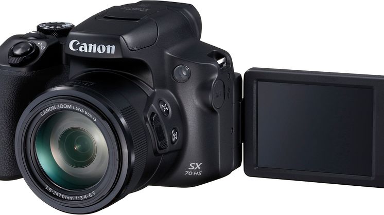 04_Canon PowerShot SX70_BK_FrontSlantLeft