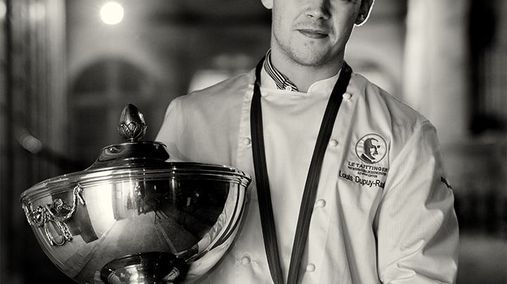 – Jag är otroligt glad och lättad. Rätterna har inspirerats av min uppväxt i franska Bretagne och min tid på restaurang Paul Bocuse, säger Louis som till vardags arbetar på restaurang Persona i Stockholm.