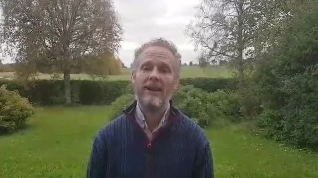 Omställningsrådets Niklas Högberg, projektledare för Rob Hopkins Sverigebesök välkomnar!