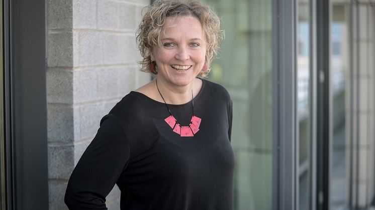 Nicole Bitter, Senior Management Programm F+P Fliesen und Platten