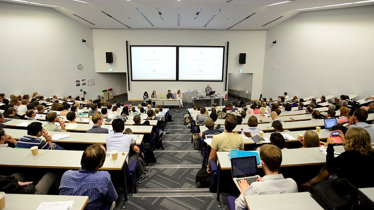 Leading linguists come to Northumbria