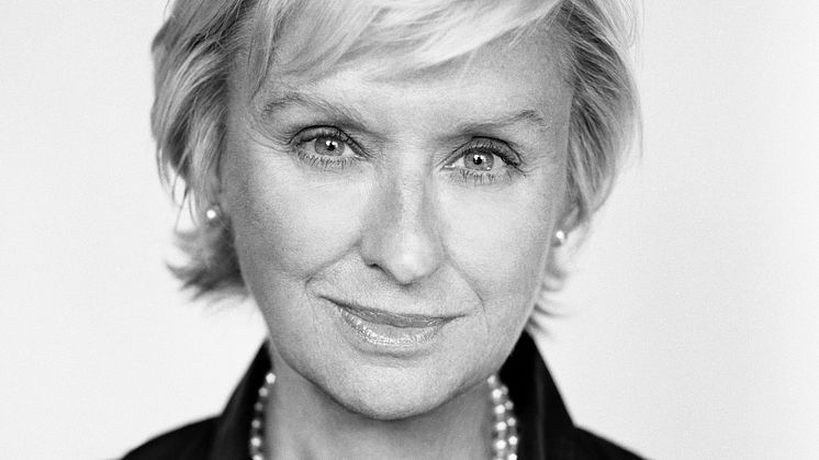 AF_Tina Brown_C_Brigitte Lacombe