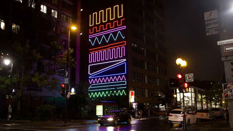 Spidertagin 'Interactive Neon Mural' -sarjan teos Montrealissa, Kanadassa