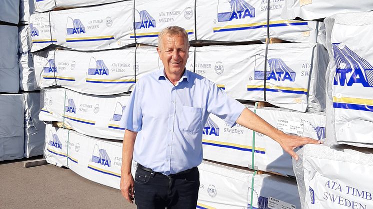 Steen Larsen, træder den 31. juli, tilbage som direktør for Bygma Aars for at nyde et velfortjent seniorliv. 