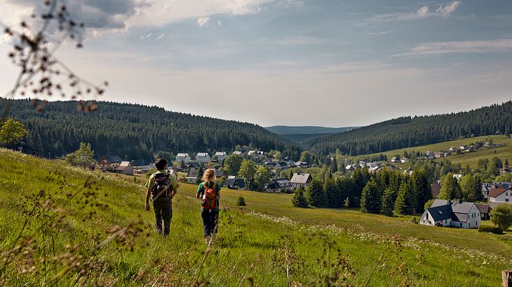Kammweg Erzgebirge-Vogtland_ Carlsfeld_Foto TVE_ Rene Gaens.jpg