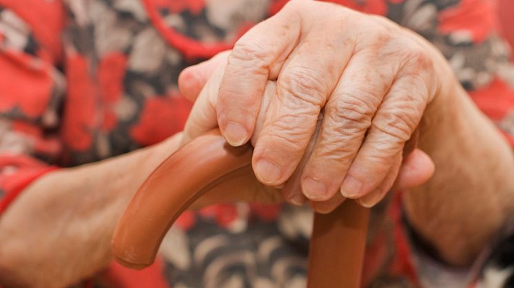 På grund av den ökade smittspridningen i länet rekommenderar Smittskydd Dalarna länets särskilda boenden (SÄBO) att vara fortsatt restriktiva med besök inomhus även efter den 1 oktober.