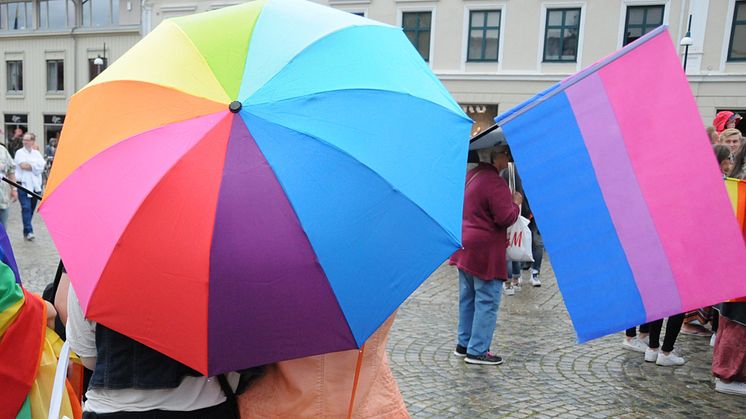 Bild från tidigare Pridefestival i Skövde. 