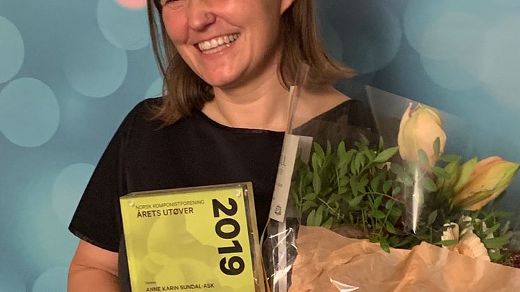 Anne Karin Sundal-Ask er kåret til Årets utøver 2019 av Norsk Komponistforening. Foto: Hege Eikenes Randen.