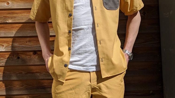 Skjorte og shorts fra HJELT