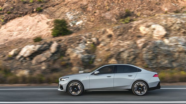 BMW i5 eDrive40