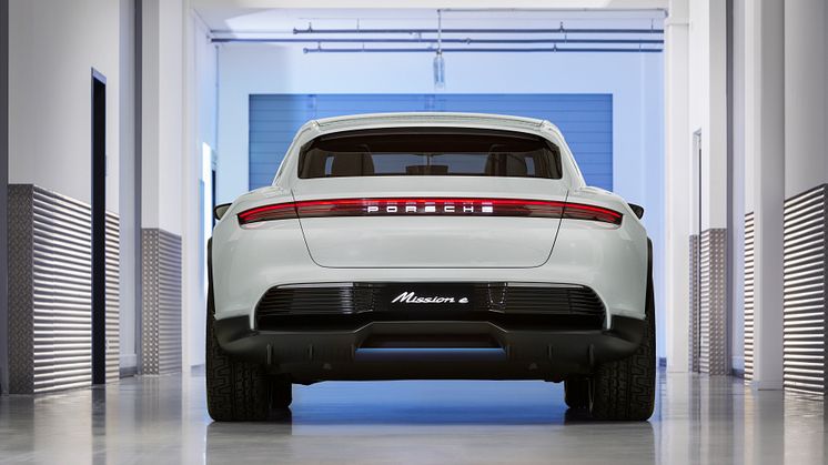 Concept Study Mission E Cross Turismo