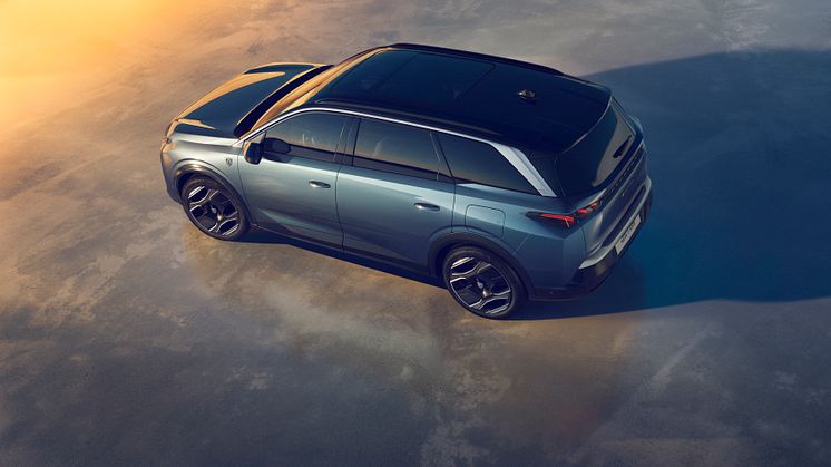 PEUGEOT_E5008_2403STYP_153