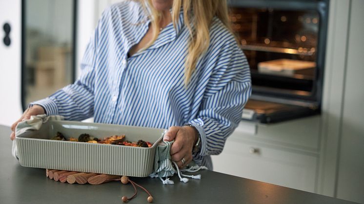 Ugnsform Flora – ett familjärt  original med smart lösning