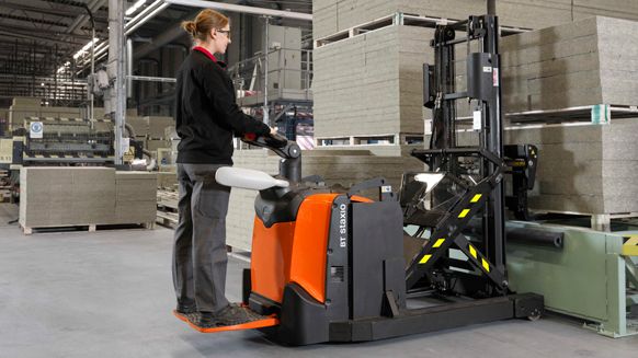 Toyota Material Handling utökar sin staplarserie BT Staxio