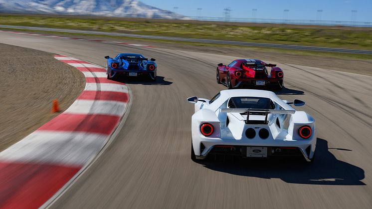 All-NewFordGT_Innovations_03