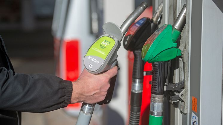 HVO100 pumphanddtag