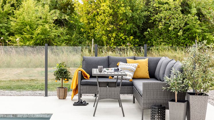 RUSTA_S2_2021_Sommer_Lounge Toscana