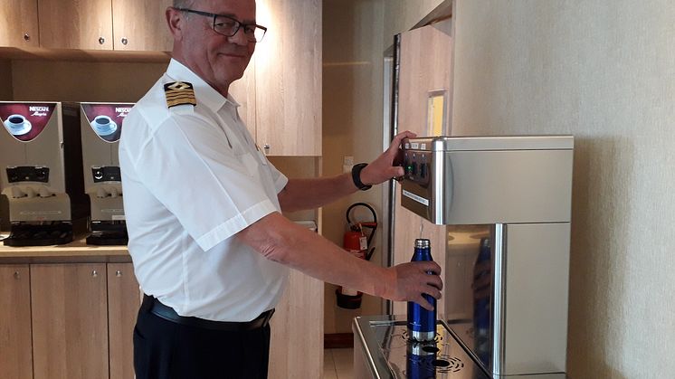 Fred. Olsen is first cruise line to pledge support to national Refill Campaign, with environmental organisation City to Sea, to encourage guests to ‘bring their own bottles’ on next holiday 