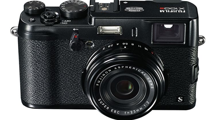 X100S_Black_Front_High_angle