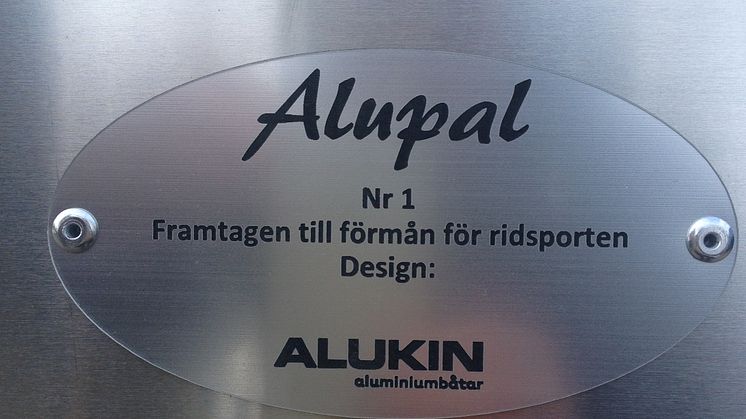 ALUKIN aluminiumbåtar sponsrar ridsporten