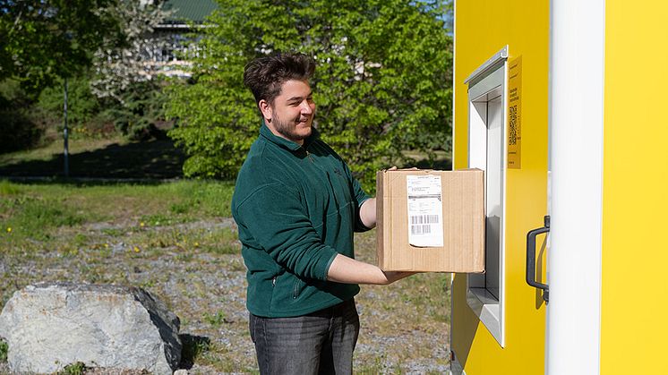 SMARCELparcel locker 2.jpg
