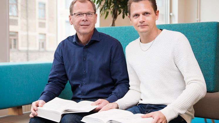 Martin Steno, Niklas Olars
