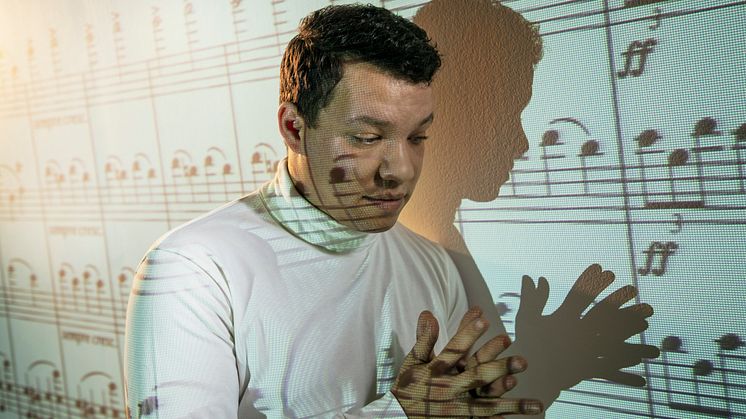 Ryan Bancroft conductor