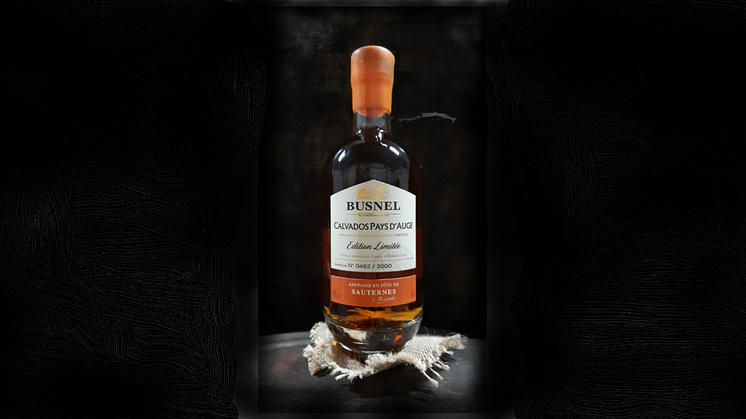 Tradition och innovation möts i ett limiterat släpp av Busnel Calvados Affinage en fûts de Sauternes den 17:e augusti.