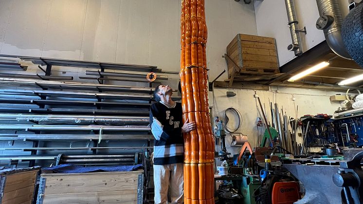 Anton Alvarez med Column001