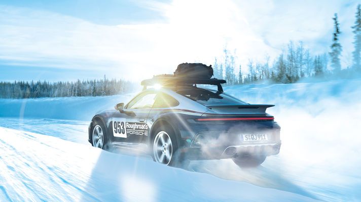 Porsche X Head: Ski Club & Fýri Resort