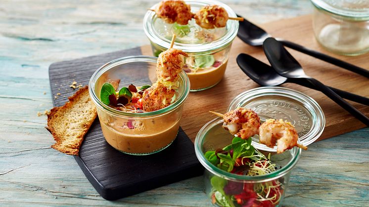 Skaldyrssuppe-med-jomfruhummerspyd_karolines køkken (1).jpg