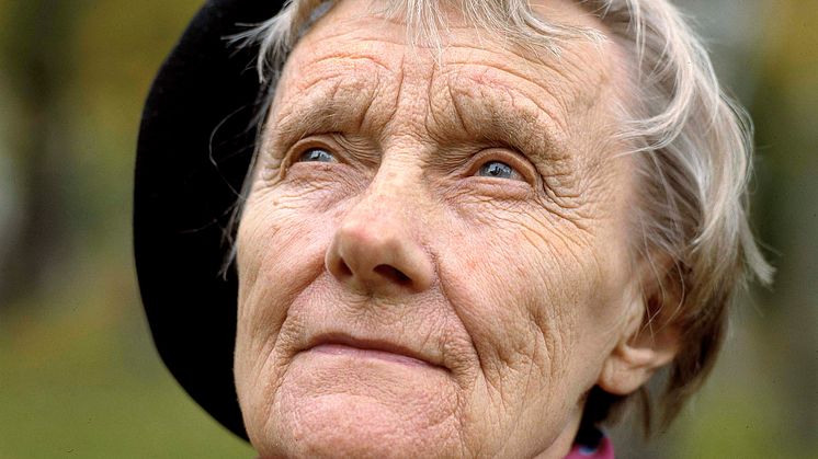 Astrid Lindgren porträtt färg