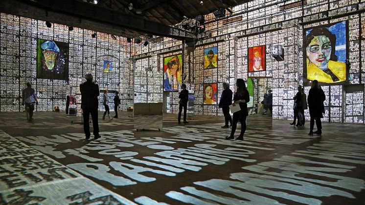 Blick in die Videoinstallation "Hundertwasser Experience" 3