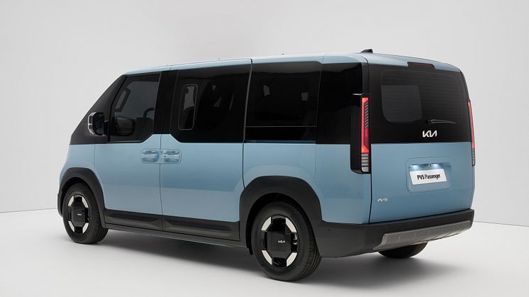 kia-pv5-passenger-frost-blue-ext-studio-static-print-3600x2400-003.jpg