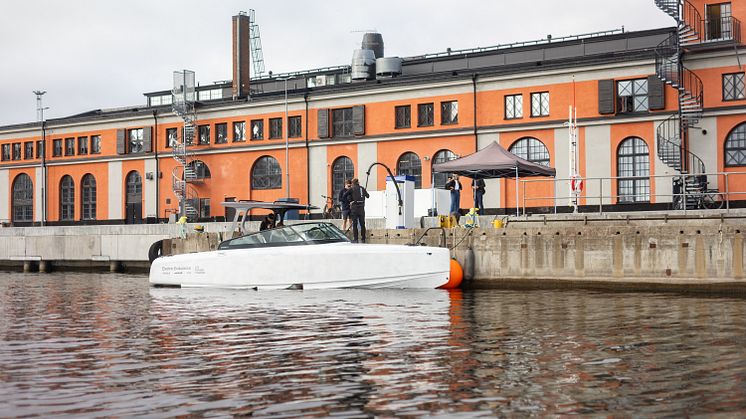 Candela 420 nautical mile world record