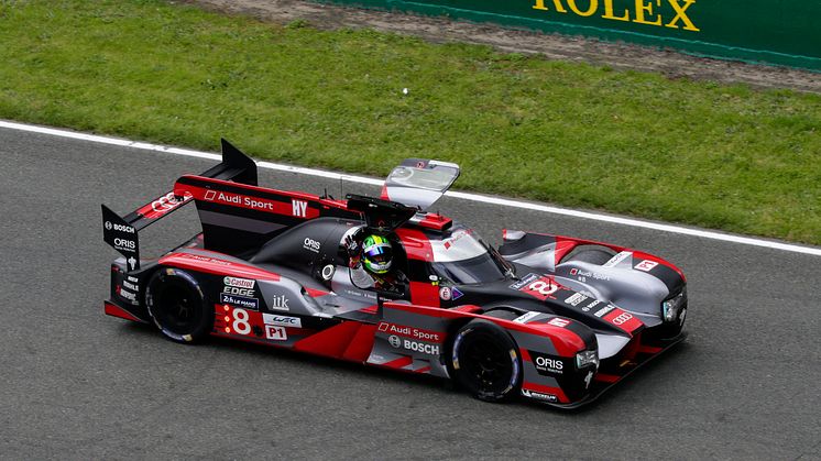 Audi R18 (Lucas di Grassi, Loïc Duval, Oliver Jarvis) 