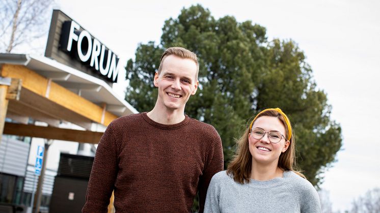 Matthew Webb och Amanda Bäckström