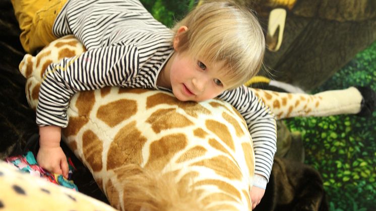 Baby & Barn 2014: Full fart bland djungeldjuren