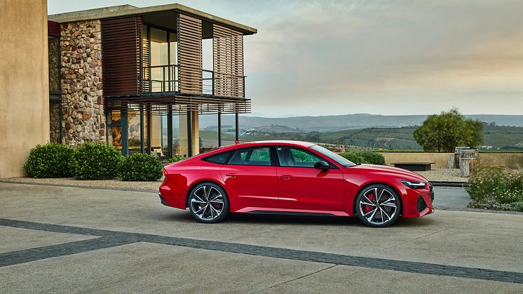 Audi RS 7 Sportback (tangorød)