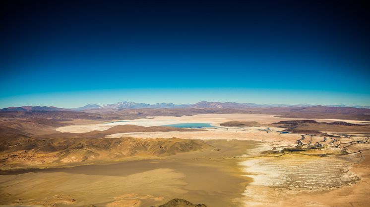 P90417046_highRes_view-of-the-salt-lak