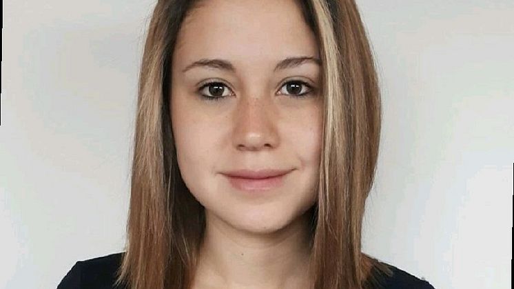 Gabriela Weiss Headshot