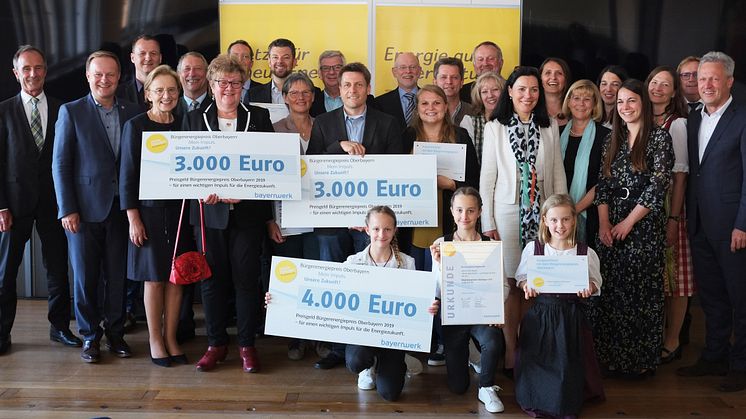 Energiehelden 2019 stehen fest  - Bürgerenergiepreis für Oberbayerns Energie-Vorbilder 