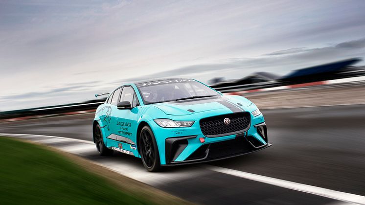 Jaguar I-PACE klar til ræs