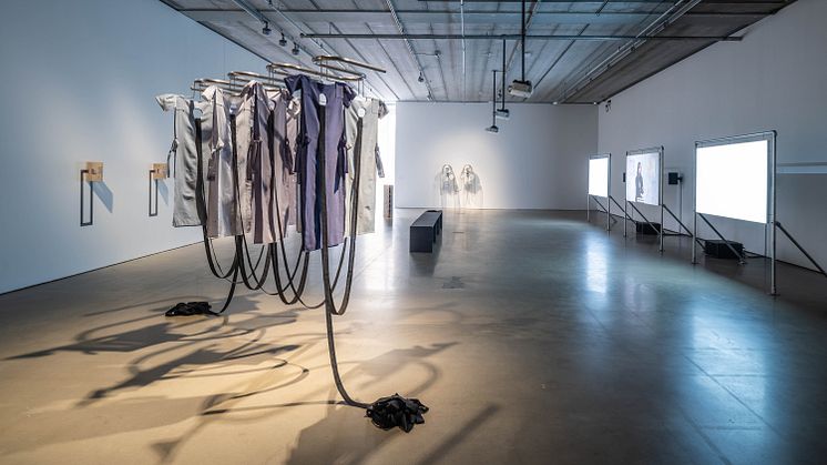 Nadine Byrne, The Work of Mourning, installation view. Photo: Jean-Baptiste Béranger