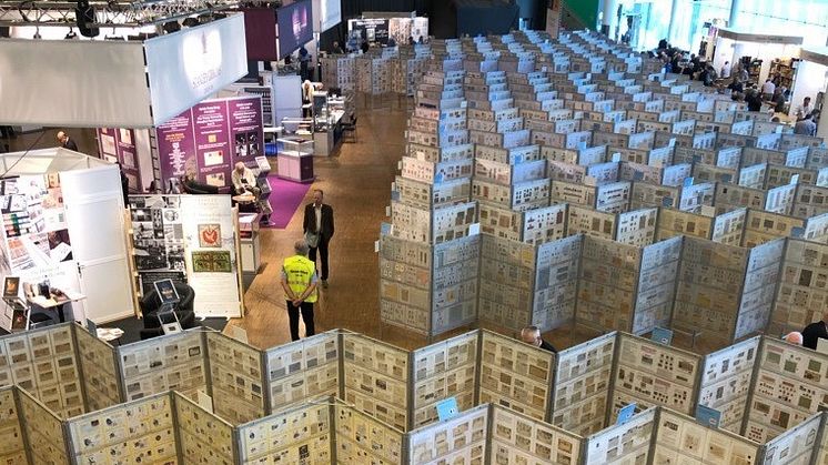 I helgen kan du besöka STOCKHOLMIA 2019 för att beskåda såväl Drottning Elizabeth II:s samling, som världens dyraste frimärke. Foto: Securitas Sverige AB.