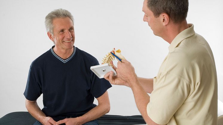 Osteopathie als Hilfe zur Prävention und Wiedereingliederung bei Rückenproblemen ist interessant für Arbeitnehmer und Arbeitgeber. Foto: VOD 