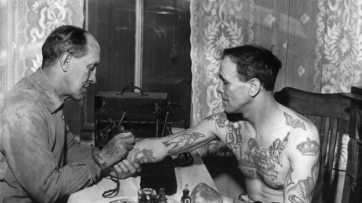 Tatuerare, arkivbild