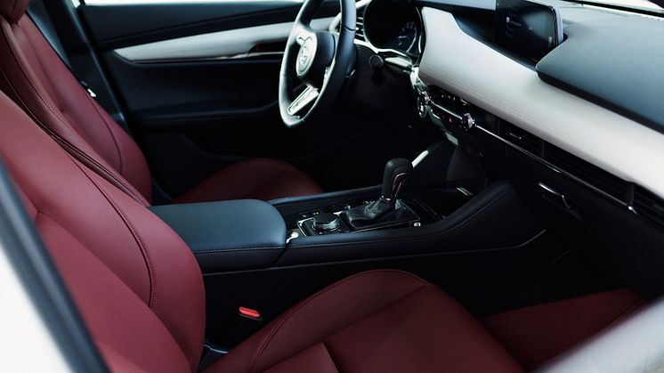 Mazda3 100th Anniversary Special Edition interiör