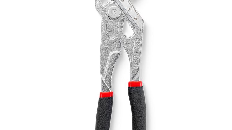 12-13 - Pliers Studio12-Edit