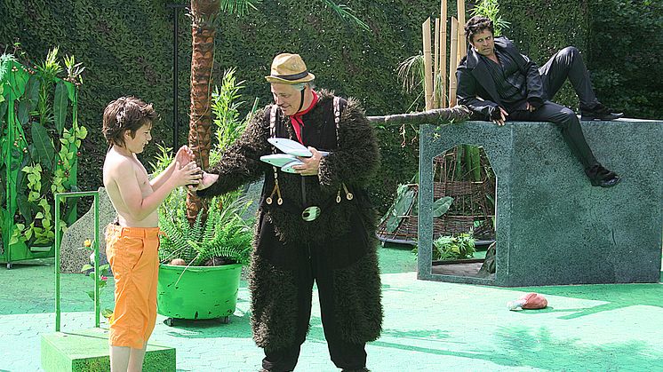 Junglebogen (Frederik Vad, Max Hansen, Remi Lewerissa, 2007).jpeg